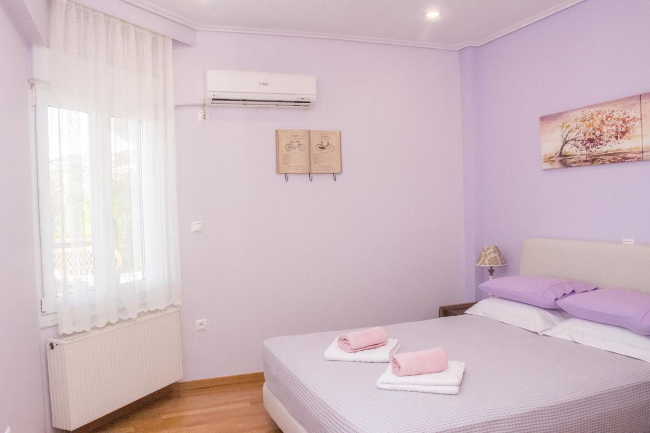 Luxury Seaview Apartment By The Sea Saronida Zewnętrze zdjęcie